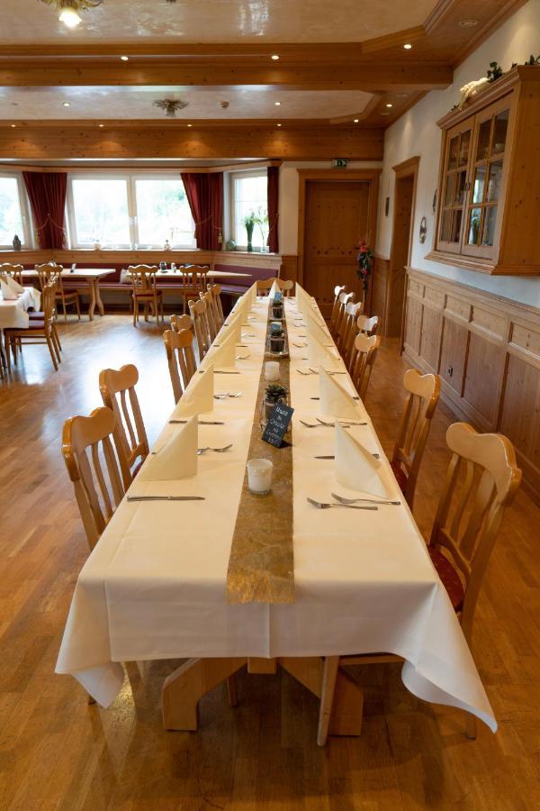 Landgasthof Hirschen Untermettingen Ühlingen-Birkendorf Kültér fotó